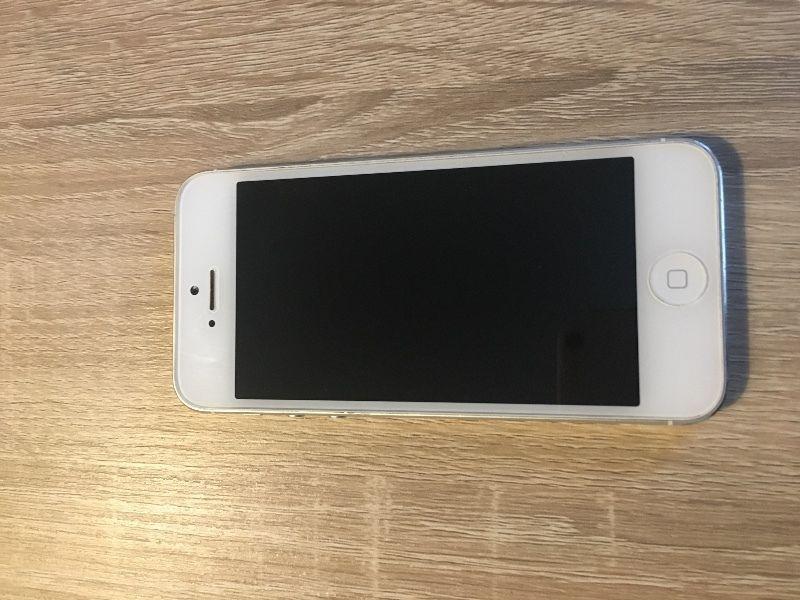 IPhone 5 white 16g unlocked
