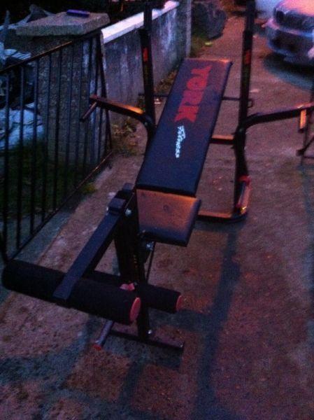 BENCH AND WEIGHTS SET...see pics