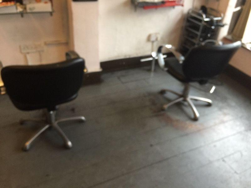 Hairstyling chair and shampoo chair for sell