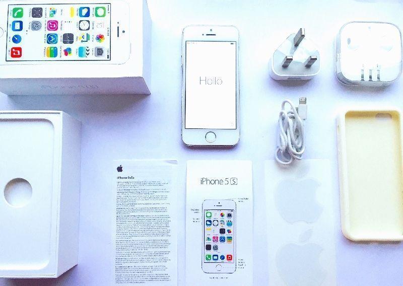 Silver/White iPhone 5s 32Gb boxed with all accessories + protective case