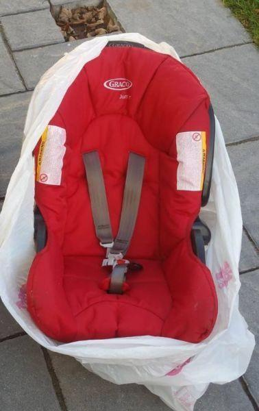 GRACO travel system and car seat for sale