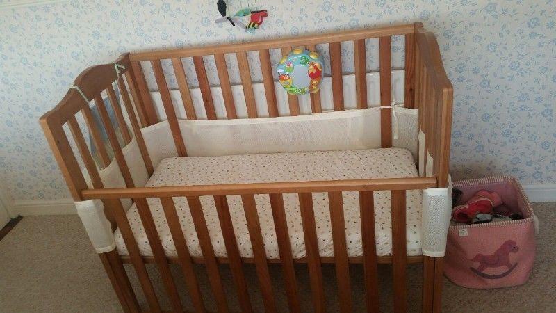 Troll 3 Position Cot, includes mattress