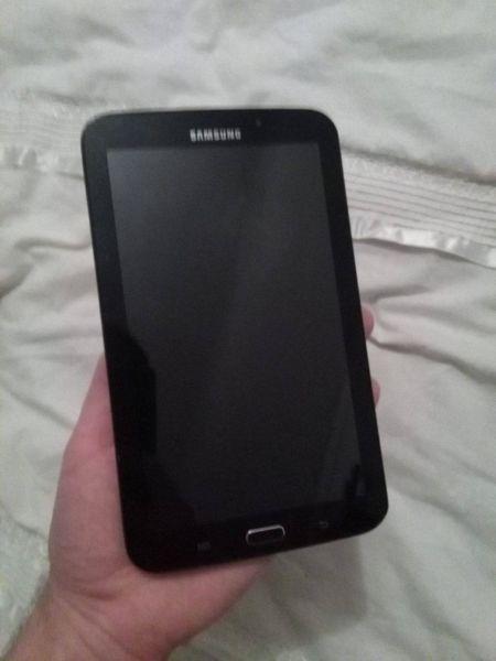 GALAXY TAB 3 7 INCH - BLACK