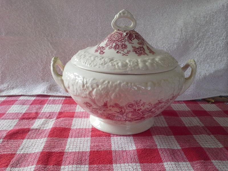 Elegant Antique China Soup Tureen with Lid