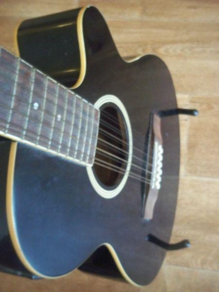 Stagg 12-string cutaway acoustic guitar with pickup