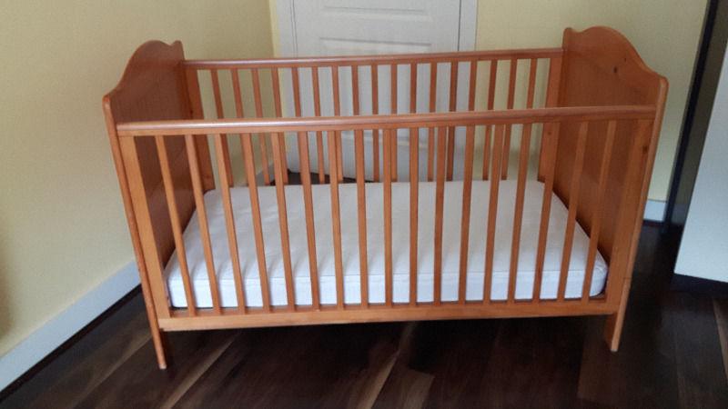 Babylo cot bed with Mothercare mattress