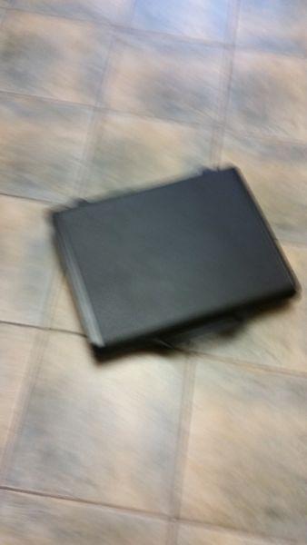 samsonite black briefcase