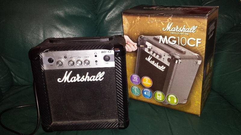 Marshall MG10 CF - Guitar Amplifier