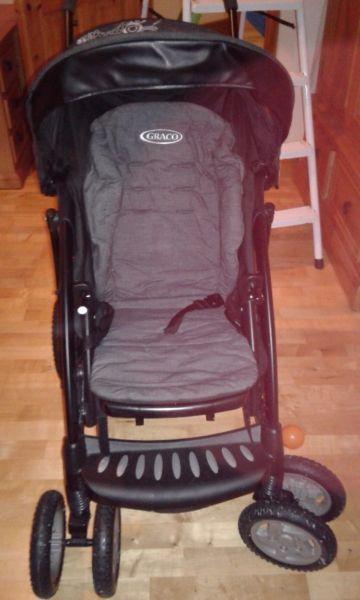 Graco travel system - excellent condition