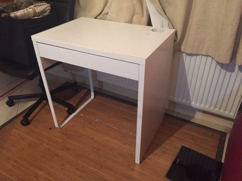 IKEA white micke desk