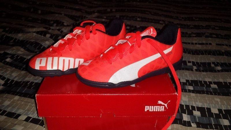Puma evoSpeed 5 AstoTurf Trainers Childrens football shoes