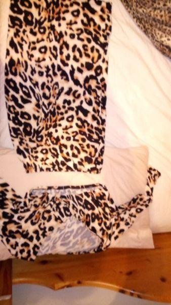 Leopard print mid skirt and crop top