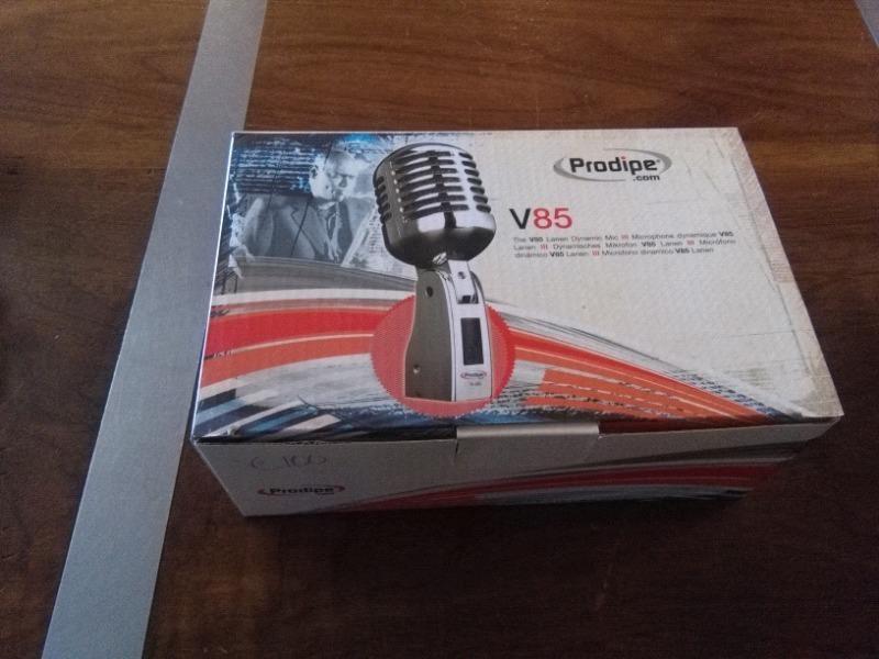 Prodipe V85 vintage style microphone