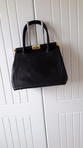 Black Italian leather 1950s style handbag