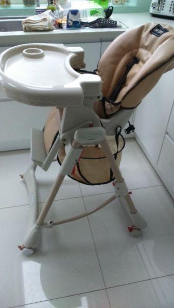 Love n care Techno leather Highchair