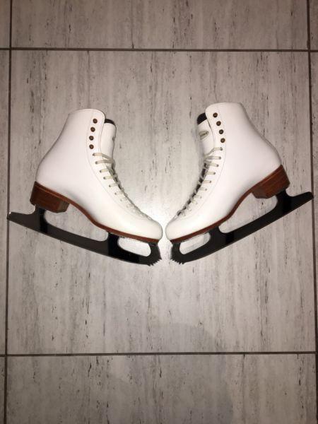 Riedell ice skates