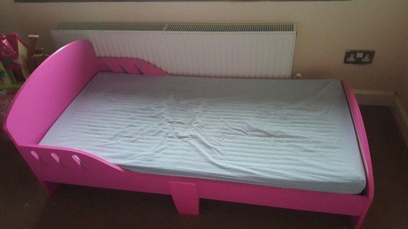 Girl's bed and mattress
