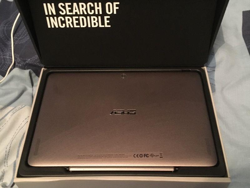 ASUS TRANSFORMER Book ( Used Once )