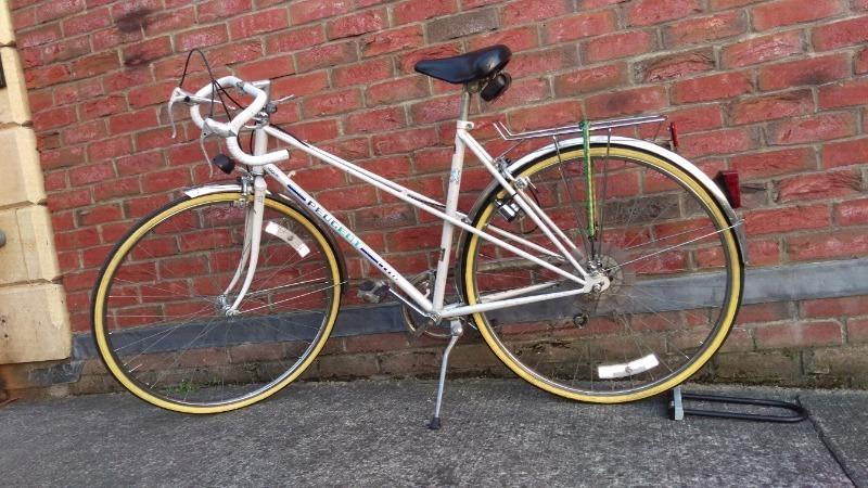 Peugeot Vogue vintage style racer bike EXCELLENT condition workingWell