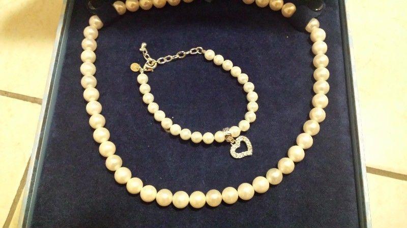 NEW Newbridge Silverware Pearl Necklace and Bracelet (Princess Grace Collection)