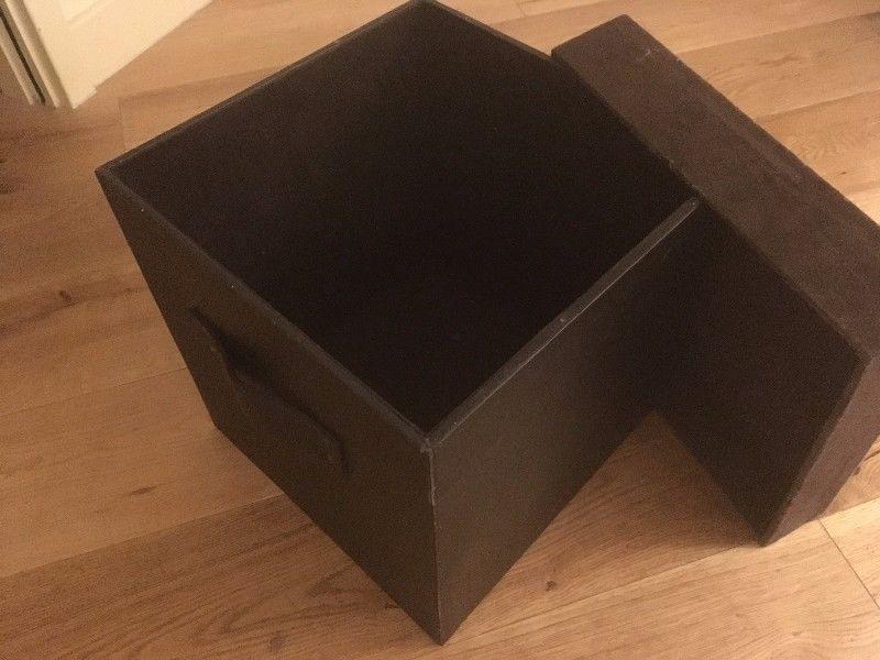 Storage box/ lamp stand - with lid