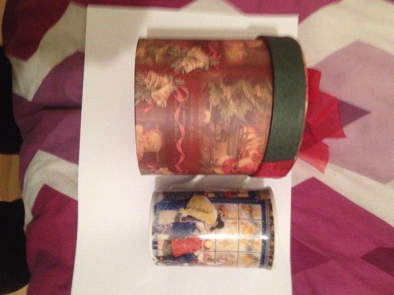 3 Pretty China cups in Boxes
