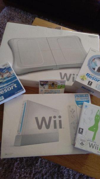 Nintendo Wii & Wii fit