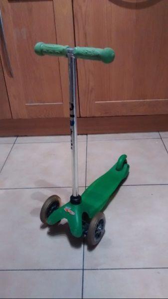 Mini Micro Scooter Green