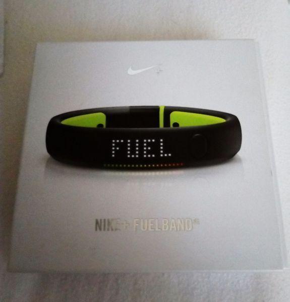Nike+ Fuelband - activity tracker - never used