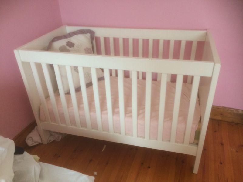 Unisex cot