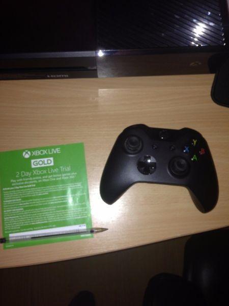 Xbox One + 1 Controller + Several Games (Perfect Condition)