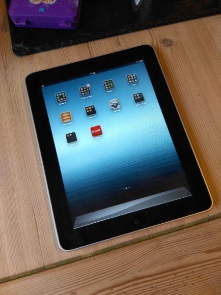 iPad 1 First Generation