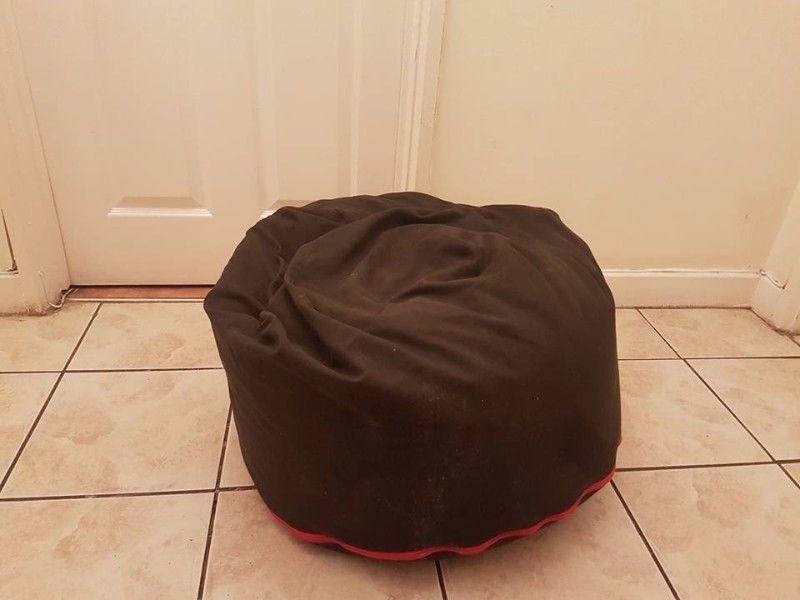 Beanbag- Black Beanbag- Great deal