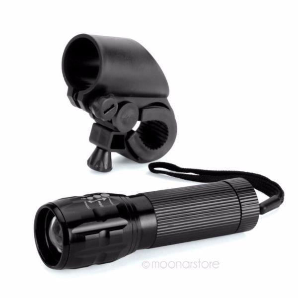 Cycling LED flashlight torch with mount