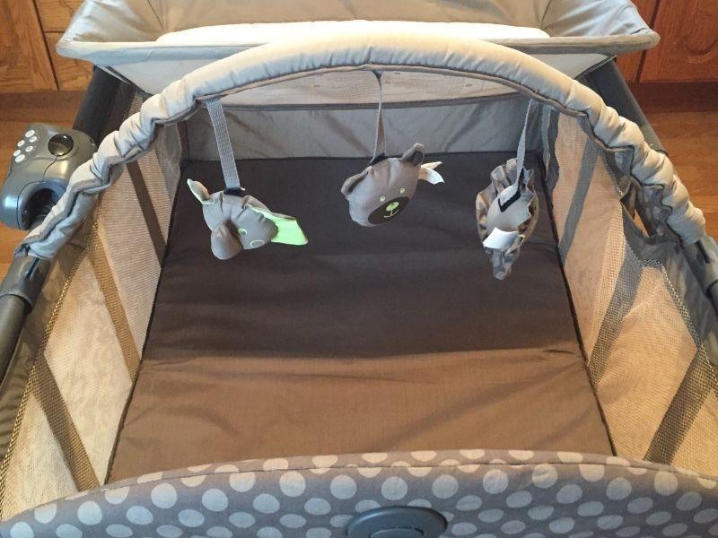 Graco travel cot for sale