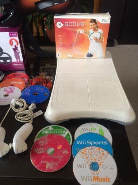 Wii Nitendo with lots of extras and games