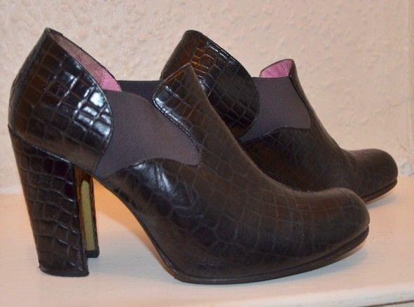 Vintage Style Black Leather Heels with Gold Detail John Fluevog