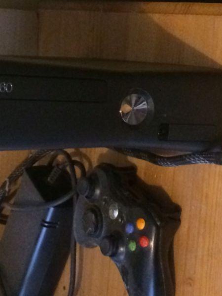 Xbox 360 s 228 gb