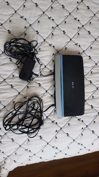 BT Home Hub 5 (Type A) Dual Band Wireless Router in excellent condition