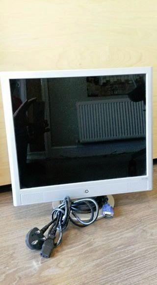 HP VS19b 19-inch monitor