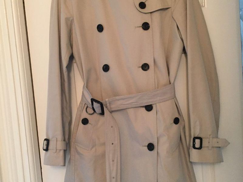 Burberry coat UK8