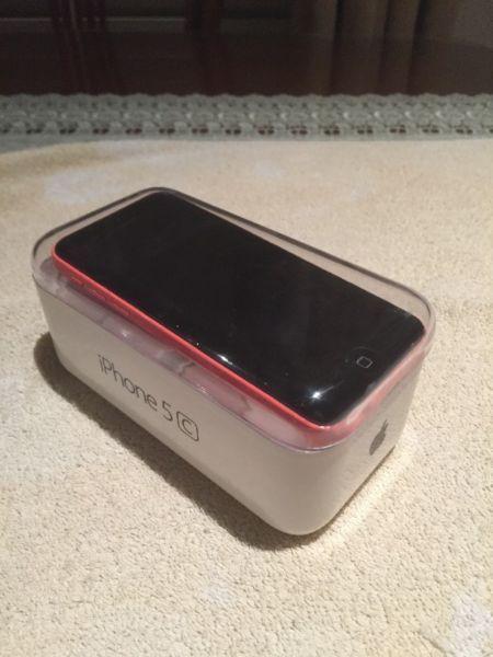 Iphone 5c Pink 32GB BRAND NEW in Box. Unlocked