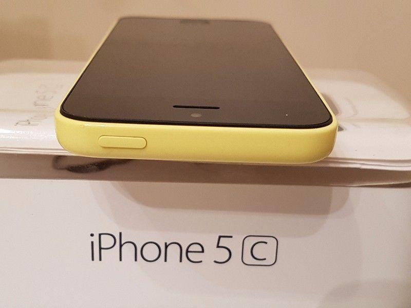 Iphone 5C 16gb Unlocked all Networks