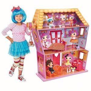 Big doll house
