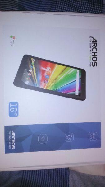 ARCHOS 7.0 Platinum Lite Tablet