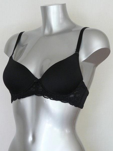 Black push up bra