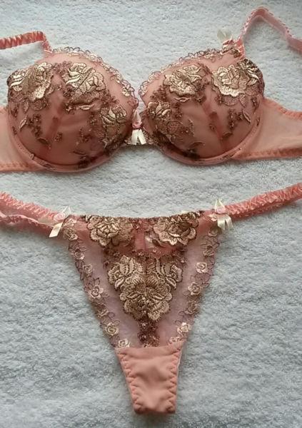 Rosa Push up bra set NEW!