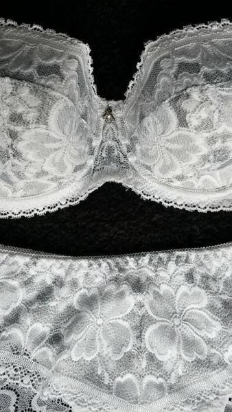 White & Silver Plunge Bra Set NEW!