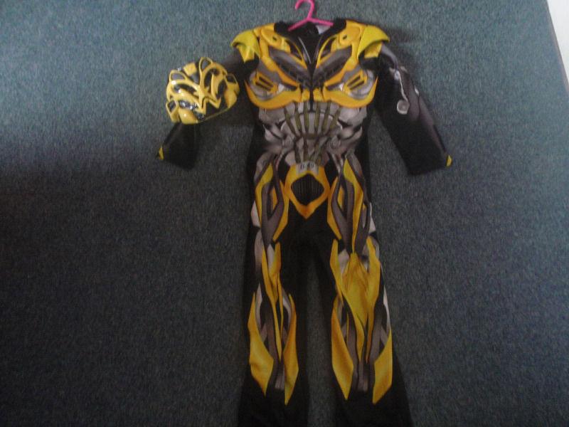Transformer costume age 7-8