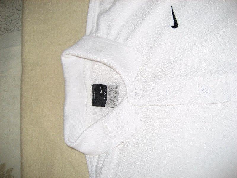 Nike Short Sleeved Tee Shirt
